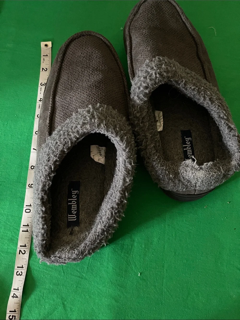 dearfoams Men’s Dark Gray Sherpa-Lined Slip-On Loafers